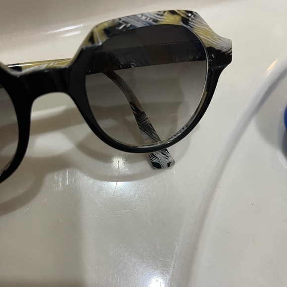 Jean Lafont film sunglasses 1065 48 22 142 - Picture 7 of 10